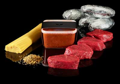 BOSTONghetti, 4 Boston 8 oz, épices, 4 patates Idaho + 1 litre de sauce à spaghetti et un paquet de pâte alimentaire